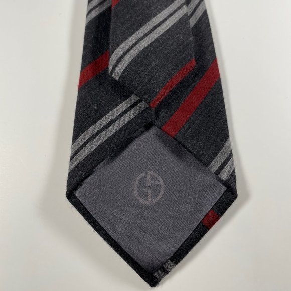 EUC Silk/Wool Blend Giorgio Armani Tie In Charcoal W/Red & Light Grey Stripes - Picture 4 of 5
